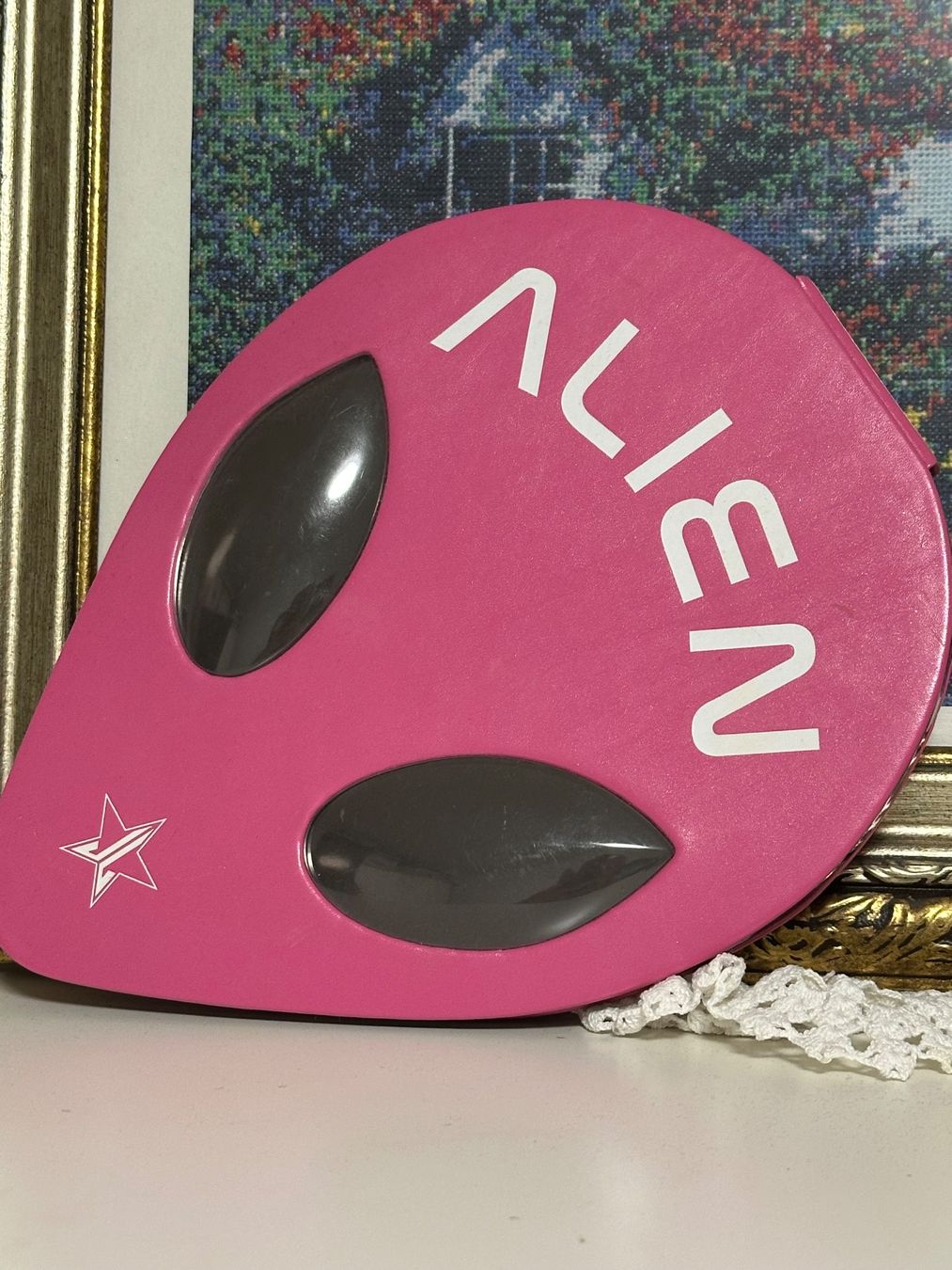 Make-up: Alien Jeffree Star Eyeshadow Palette – Usato da Basel venduto da iulia_haul 1