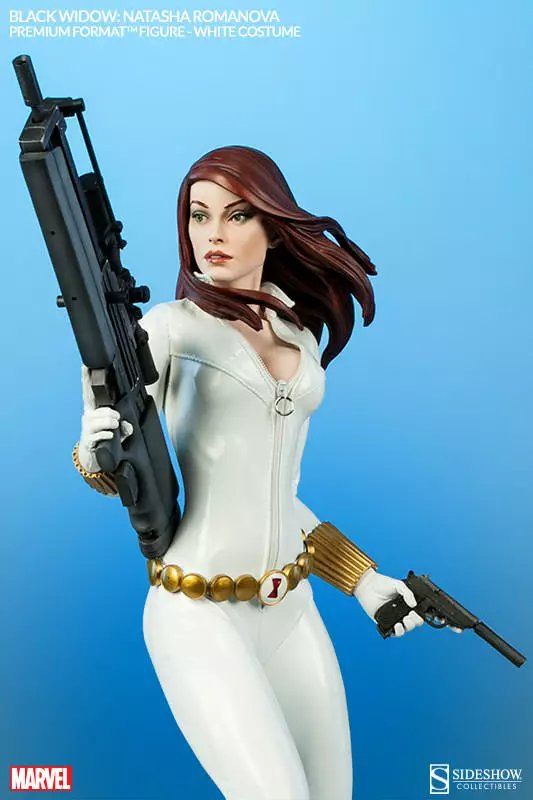 Skulpturen & Statuen: SIDESHOW BLACK WIDOW WHITE COSTUME PREMIUM FORMAT – Gebraucht aus Oberentfelden von FiguresAndGamesPlace 2