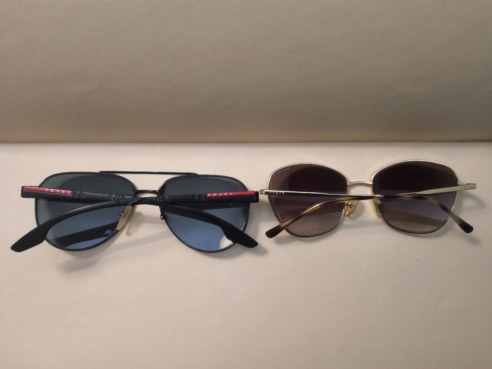 Prada Brillen & Gläser: 2 Sonnenbrillen – Prada & Vogue – Gebraucht aus Zürich von edu_kvc6 3