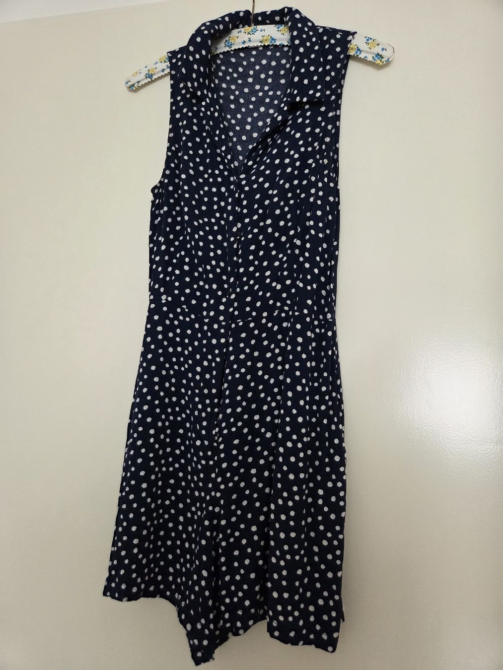 Tute: Short Navy Blue & White Polka Dots Jumpsuit – Usato da Zürich venduto da can_2jj8 1