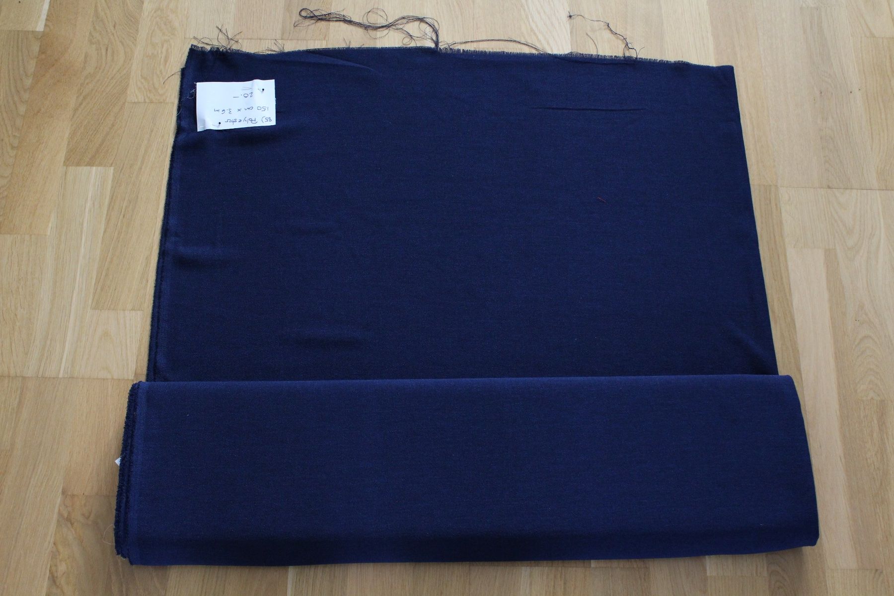 Tissus: Polyester-Stoff – Neuf (Voir description) à Zürich par yvo_9d6l 1