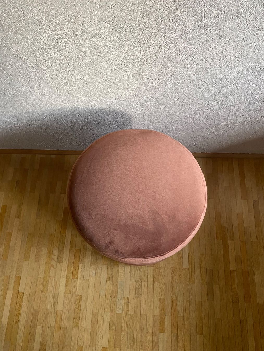 Westwing Hocker: Samt Hocker (Westwing) – Gebraucht aus Arbon von fluffyconqueror 4