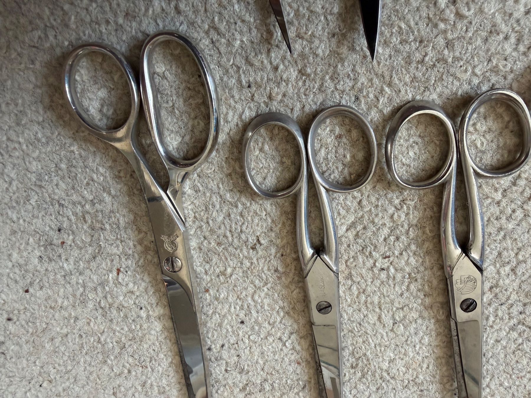 Tous les outils: 11 alte Scheren , Metall – D'occasion à Jona par Jancy60 1