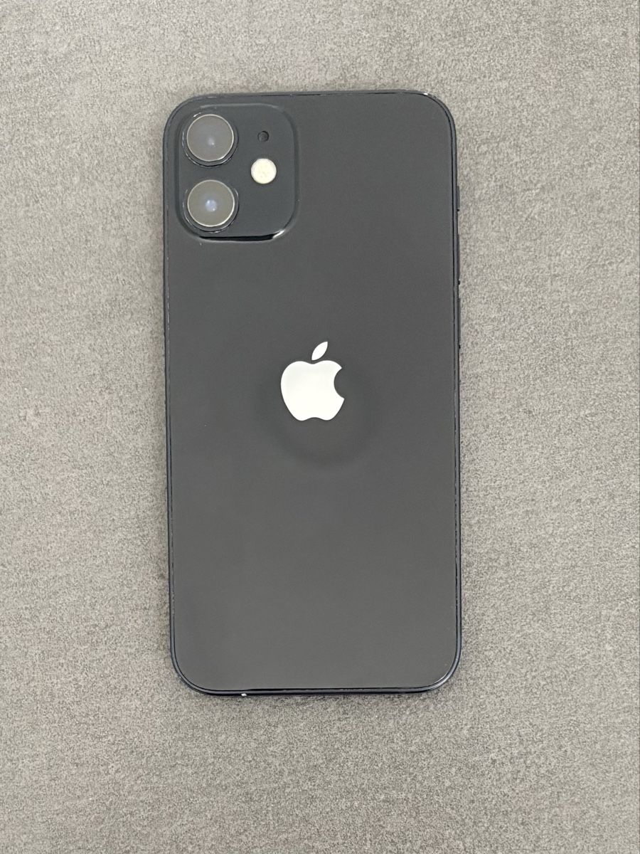 Apple Telefoni cellulari / Smartphones: Apple iPhone 12 mini schwarz 64gb – Usato da La Neuveville venduto da Sunsetrise 1