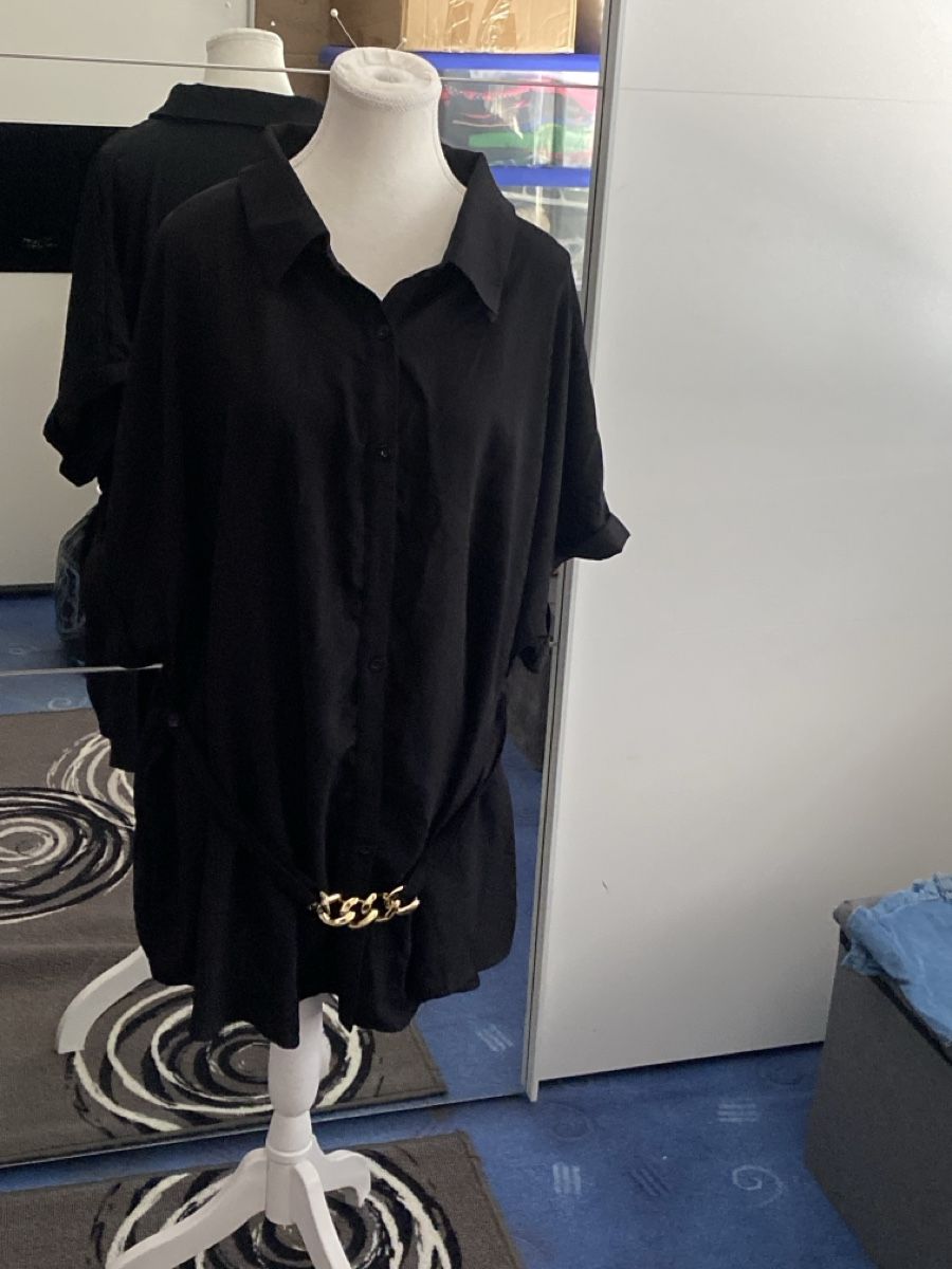 Blusen: Bluse – Neu (gemäss Beschreibung) aus Gossau ZH von Lavinia07