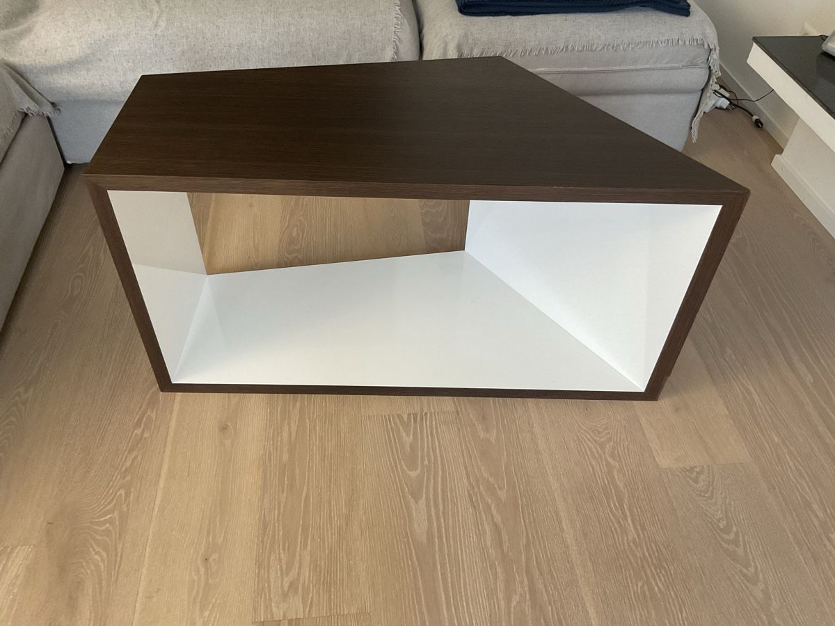 Tavoli: Design Salontisch – Usato da Uitikon Waldegg venduto da sch_m58c