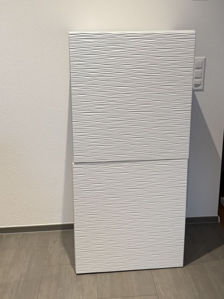 Ikea Cassettiere: IKEA Bestå Weiss mit Wellenmuster – Usato da Kleinandelfingen venduto da DarLing03