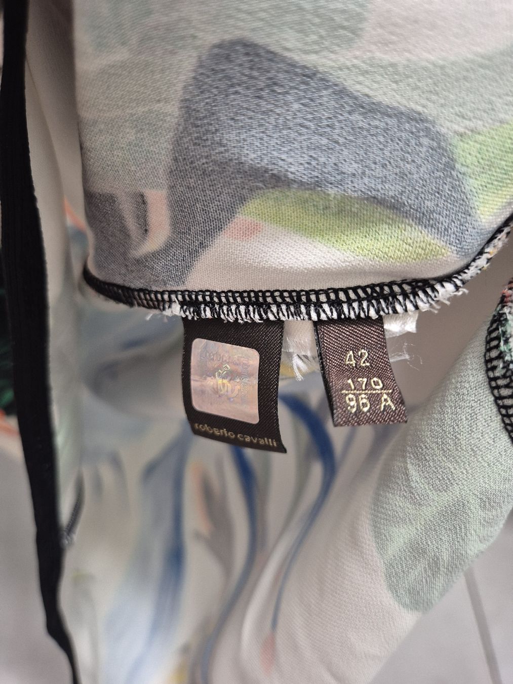 Roberto Cavalli Vestiti: Roberto Cavalli tropical birds Kleid – Nuovo (secondo la descrizione) da Volketswil venduto da 2000ra 4