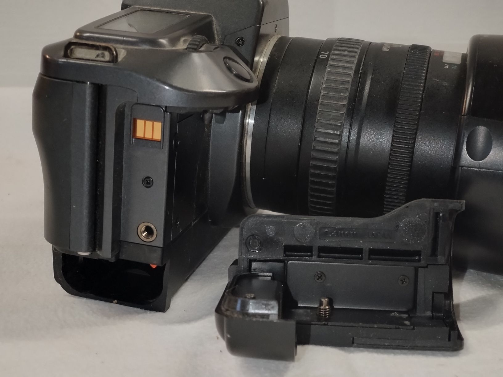 Canon Fotocamera: Canon EOS 600 argentique + 28-70mm Working – Usato da Farvagny-le-Grand venduto da LaCaverne 8