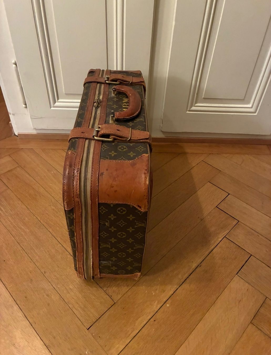 Louis Vuitton Reisekoffer: Valise LOUIS VUITTON souple à fermeture éclair. – Gebraucht aus Genève von gen_sk2c 3