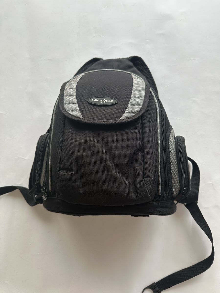 Nikon Fotocamera: Nikon D 3100 komplett set – Nuovo (secondo la descrizione) da Küsnacht ZH venduto da hooch63 1