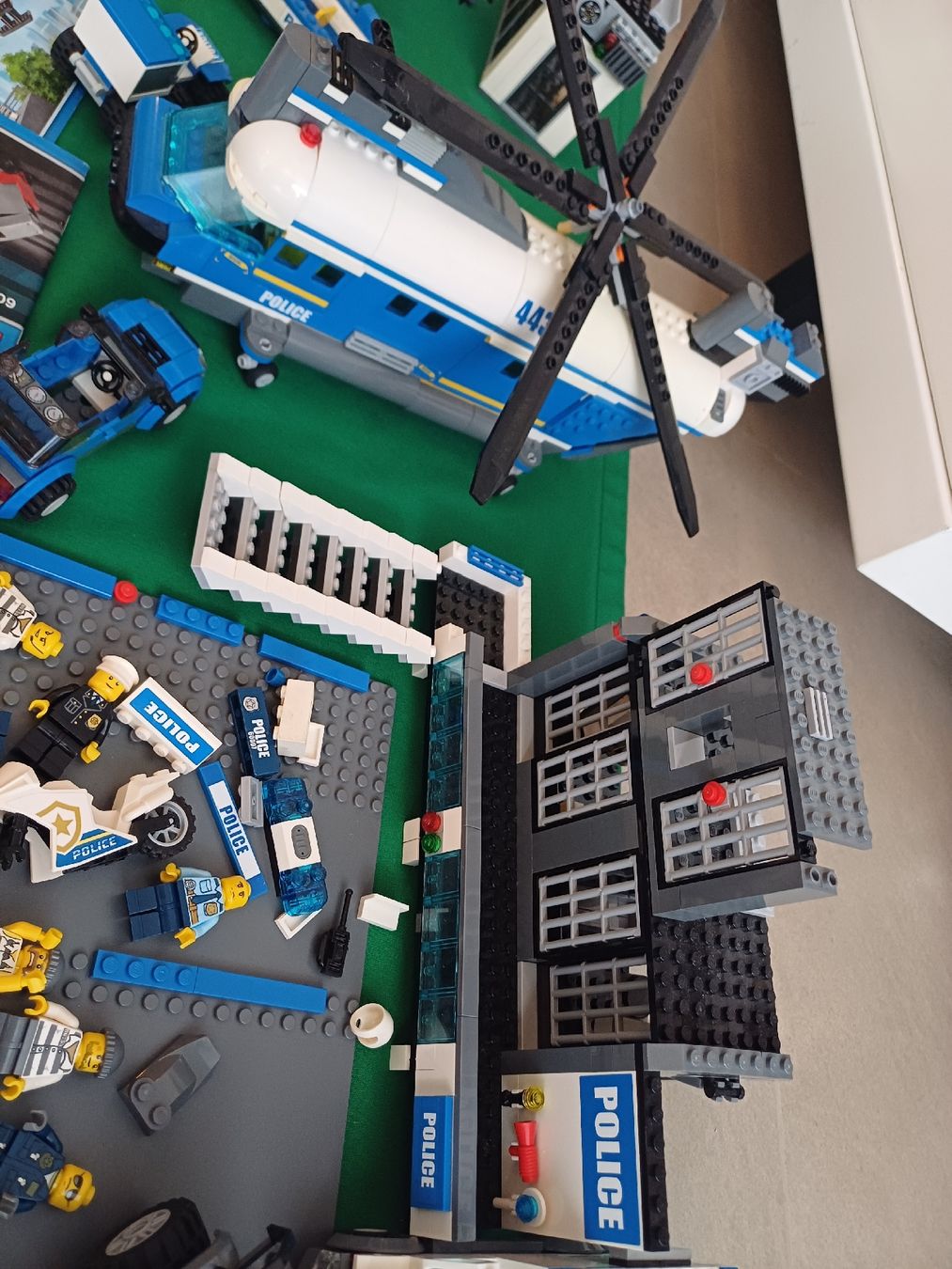 Lego Spielzeuge: lego police / polizia – Gebraucht aus Minusio von ele_gp89 9