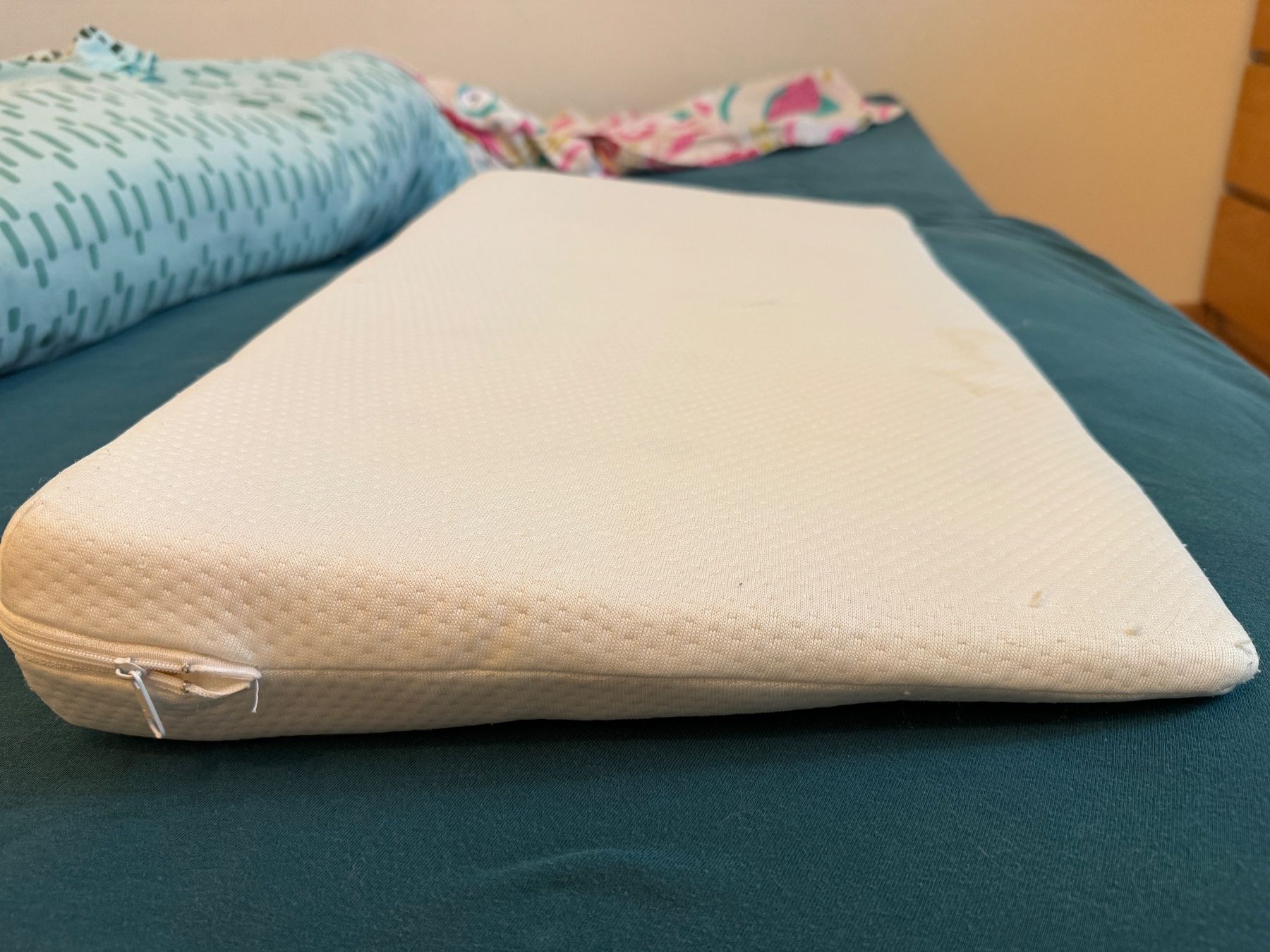 Cuscini: Baby pillow - Anti reflux – Usato da Fribourg venduto da BarbaraD