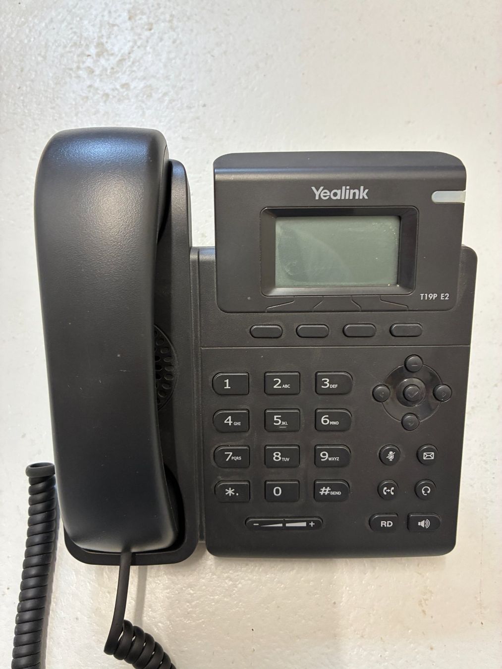Yealink Telefone: Yealink Tischtelefon SIP-T19P E2 – Gebraucht aus Elfingen von Rbuechli 1