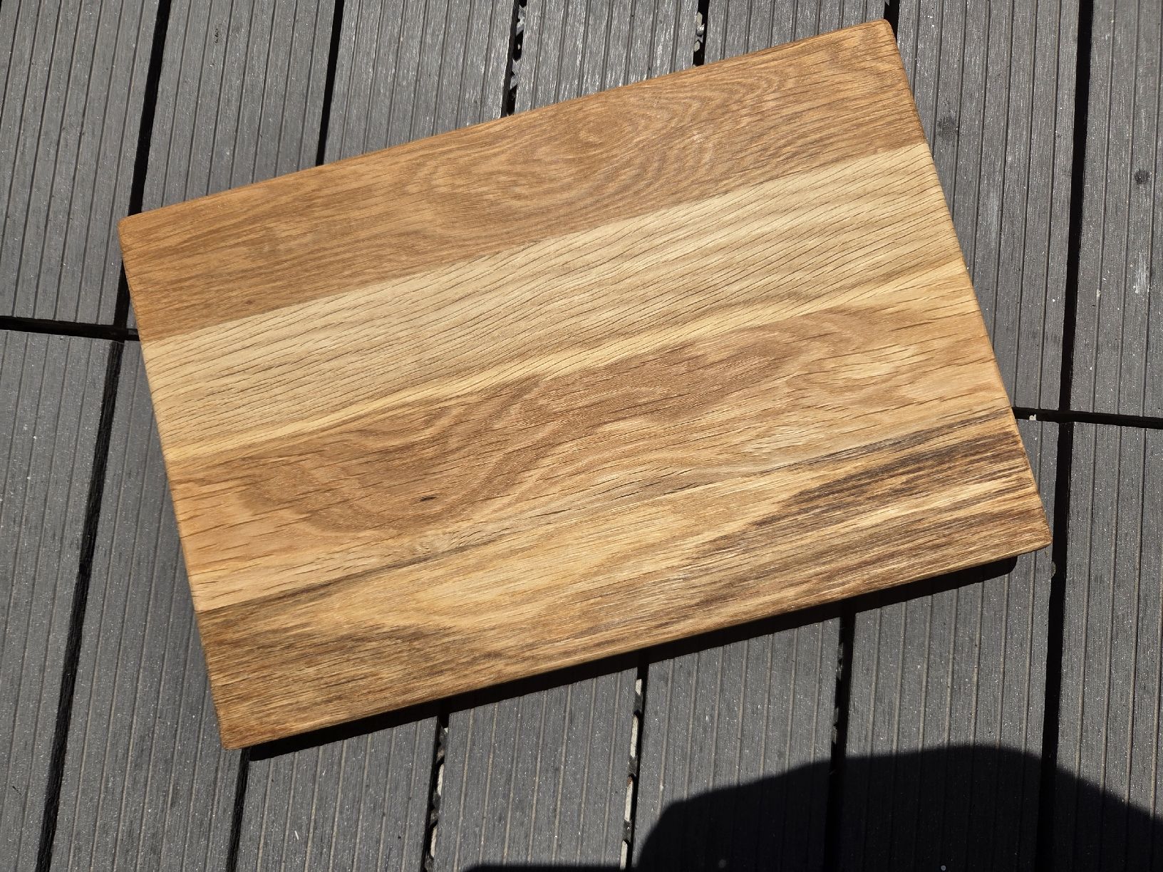 Elettrodomestici da cucina: Holz Schneidebrett/Servierbrett aus Eiche, massiv handgefer. – Nuovo e nell'imballaggio originale da Muttenz venduto da Candro99