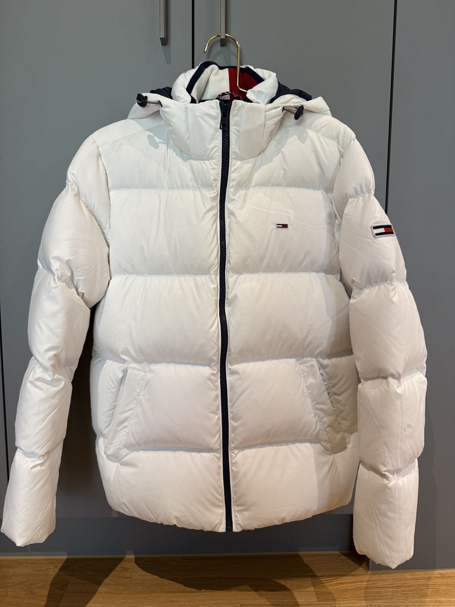 Tommy Hilfiger Giacche: Tommy Hilfiger Jacke – Nuovo (secondo la descrizione) da Brunnen venduto da pel_vk7g