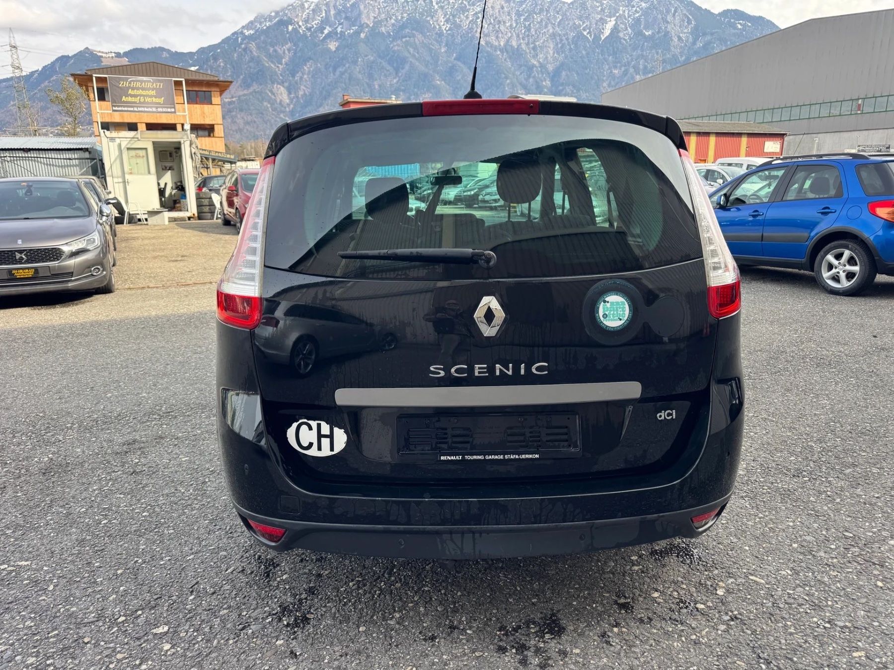 Renault Automobili: Renault Scenic 1.9dCi – Usato da Eschen venduto da kingkong010 2