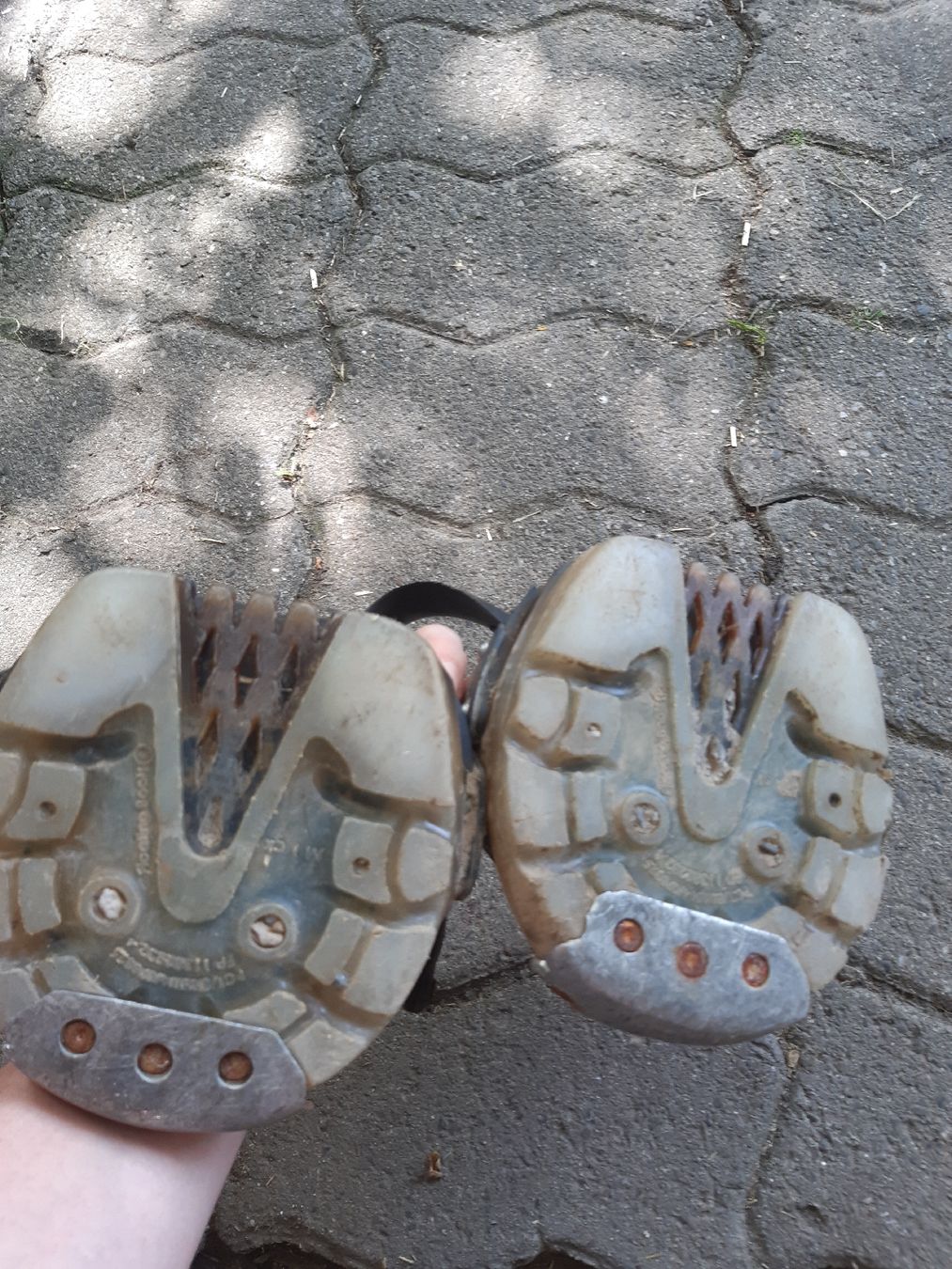 Scarpe per cavalli: floating boots – Usato da Nebikon venduto da Haidihooo 7