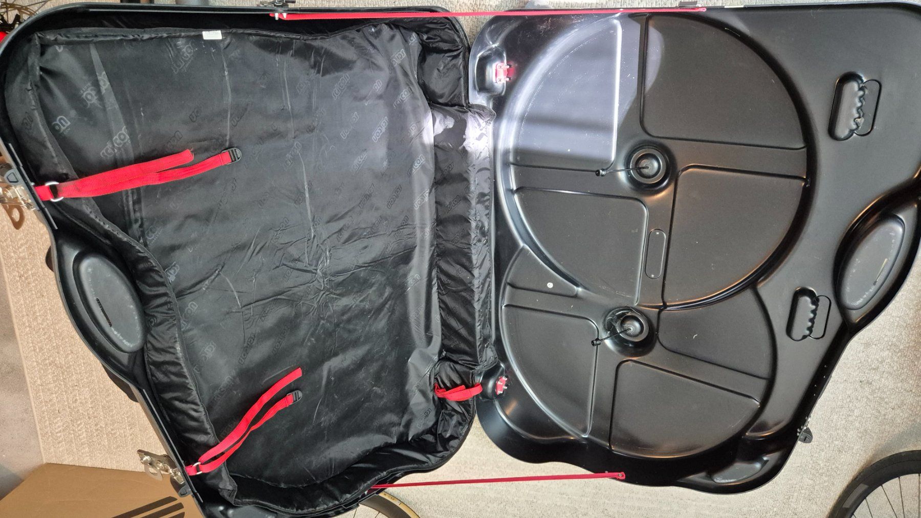 Valises de voyage: Velokoffer Scicon Aerotech Evolution 3.0 TSA – D'occasion à Liebefeld par Pacem 5