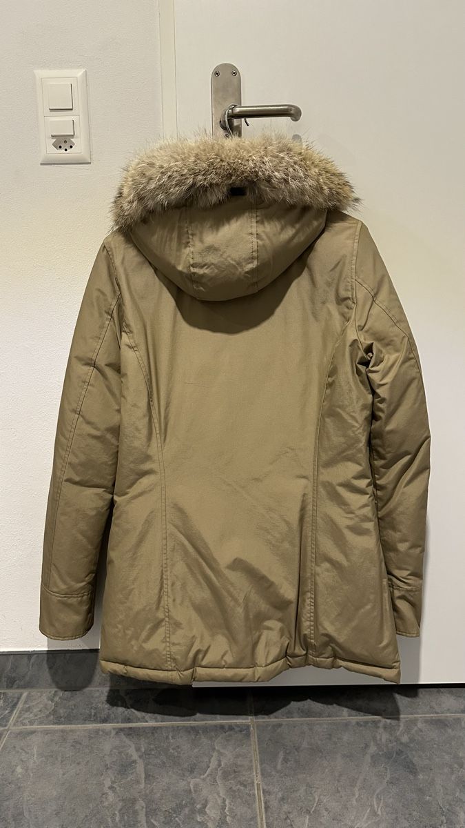 Woolrich Jacken: Woolrich Parka Damen beige, Grösse M – Gebraucht aus Winterthur von JVSMIN