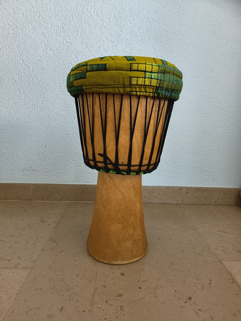 Instruments de musique: Profi djembé echtes fell – D'occasion à Uhwiesen par man_8lrz