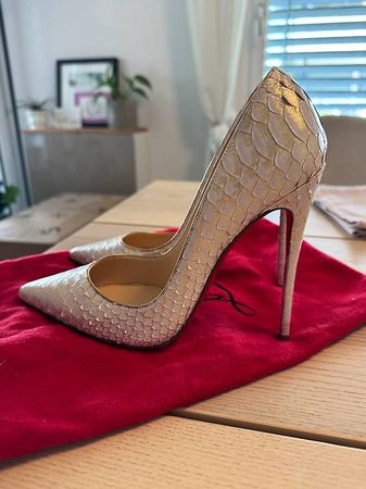 Christian Louboutin So Kate 120 Beige Heels Pumps Gr. 38