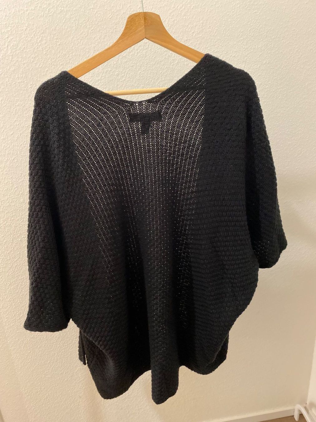 Giacche: Forever21 Cardigan kurzarm schwarz Gr. L – Usato da Pratteln venduto da a23_j2gs 2