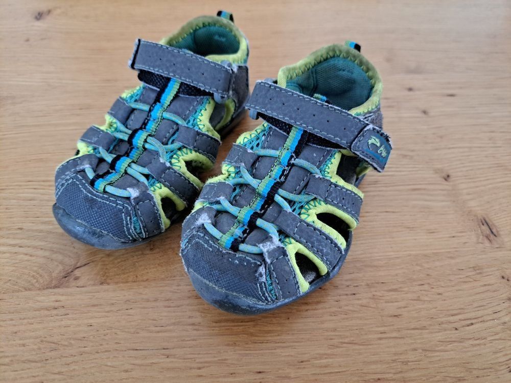 Schuhe für Jungen: Sandales pour enfant – Gebraucht aus Marly von Mumu1723