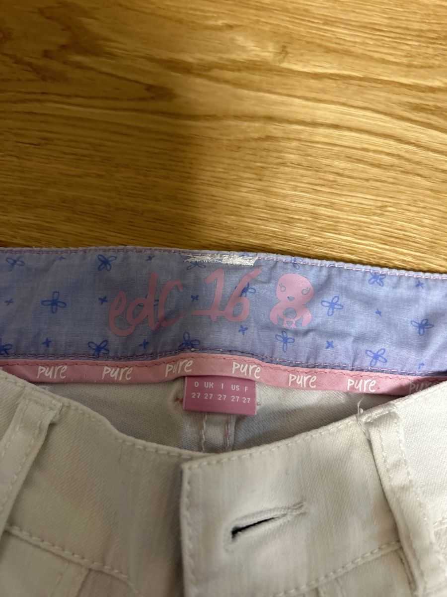 Esprit Pantaloni: 3/4 Hose, EDC – Usato da Grüningen venduto da Rami77 1