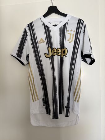 Juventus 2020/21 Authentic kit Grösse M
