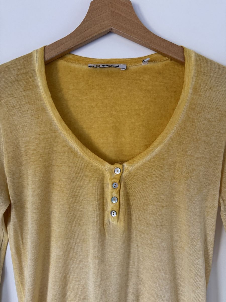 Rich & Royal T-shirt: RICH & ROYAL Longsleeve Damen Gr. L Senfgelb – Nuovo (secondo la descrizione) da Flumenthal venduto da SecondLove_CH 2