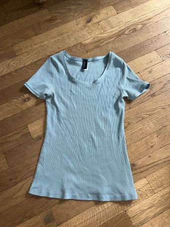 Hanro T-Shirt, Grösse S, hellblau - Super Zustand!
