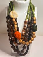 Collier original vert et brun ✨