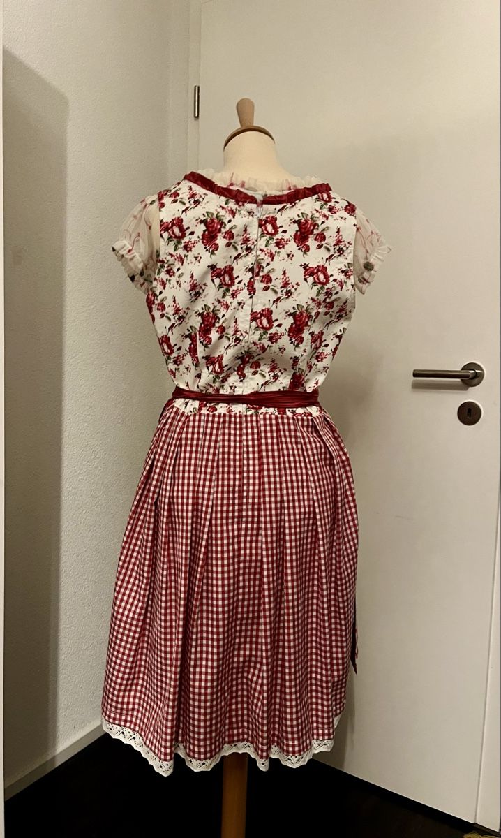 Vestiti: Rosa Dirndl in Gr. 38 – Nuovo (secondo la descrizione) da Rorschacherberg venduto da ann_8pnm 1