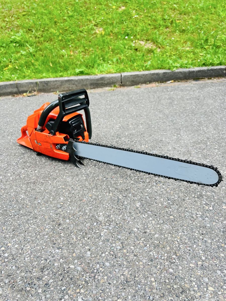 Husqvarna Seghe: Motorsäge Husqvarna 288 XP – Usato da Urdorf venduto da mas_5wfz 6