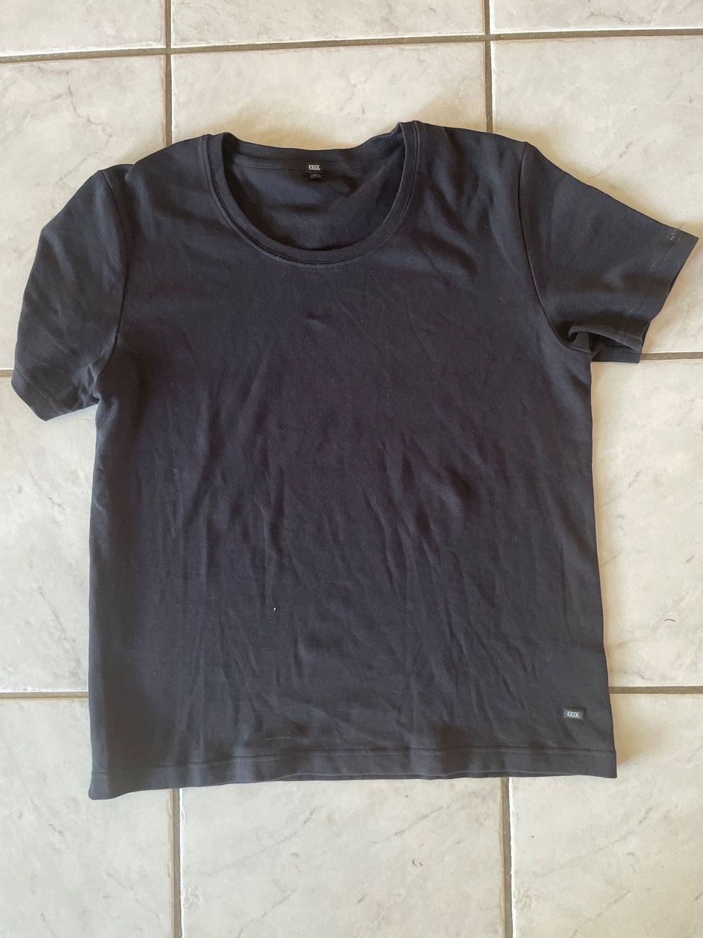Cecil T-shirts: T-Shirt Cecil XL – D'occasion à Kappelen par Waloga