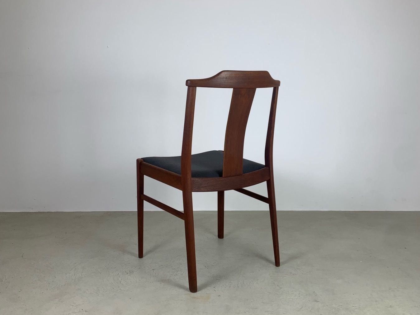Stühle: 4x Dänische Stühle Teak 60er – Gebraucht aus Basel von MidMod20C 5