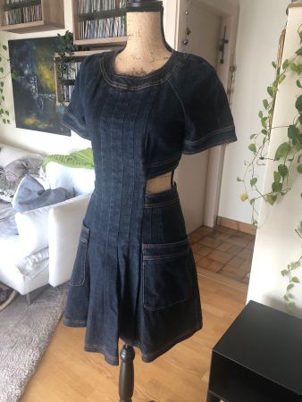FENDI Denim kleid mit cut outs NEU