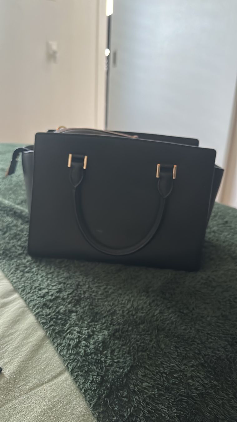 Michael Kors Taschen für Damen: Sac Michael Kors noir – Neu (gemäss Beschreibung) aus Biel/Bienne von kik_p5wr 3