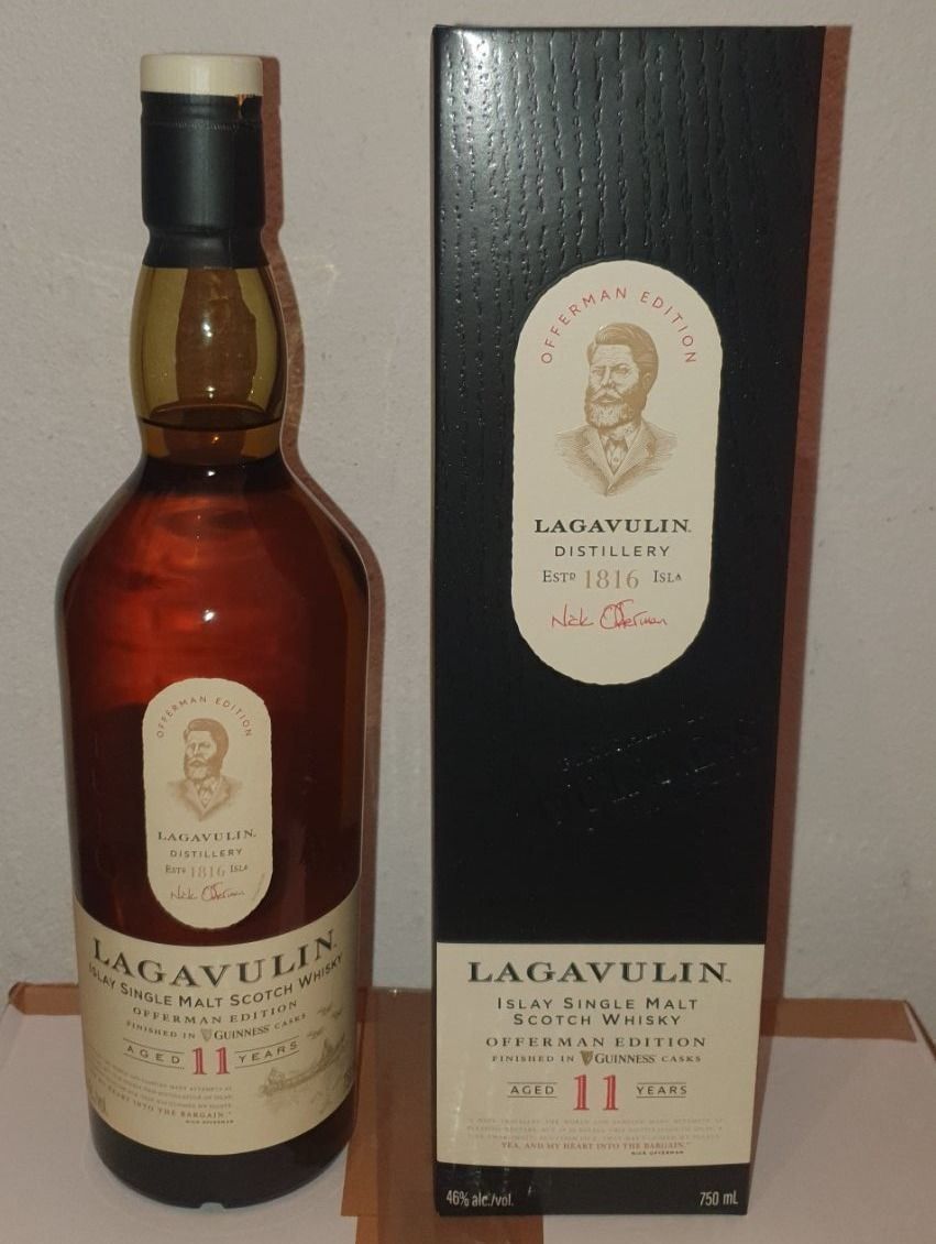 Lagavulin Bevande alcoliche: Lagavulin 11y Offerman Edition (No2) – Nuovo e nell'imballaggio originale da Langnau am Albis venduto da jer_pm72 1