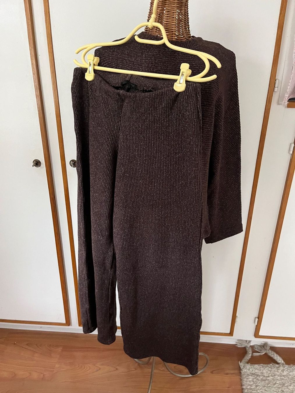 Zara Lotti di vestiti: ZARA Strickset Gr. M – Usato da Utzenstorf venduto da Ismaele 2