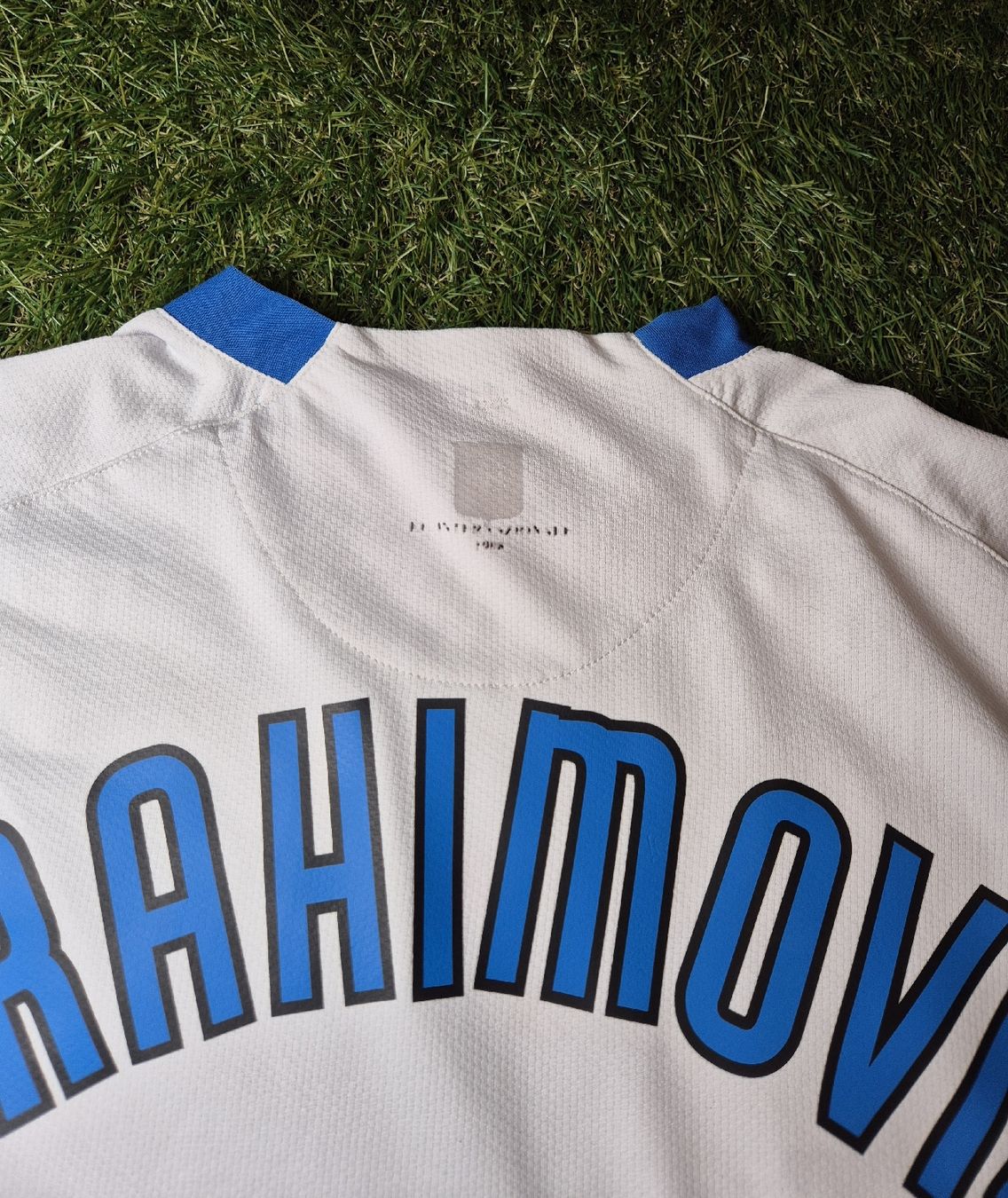 Nike Canottiere & Pantaloni: Inter 06/07 Trikot Away #8 Ibrahimovic Original M – Usato da Birr venduto da Hombrero 2