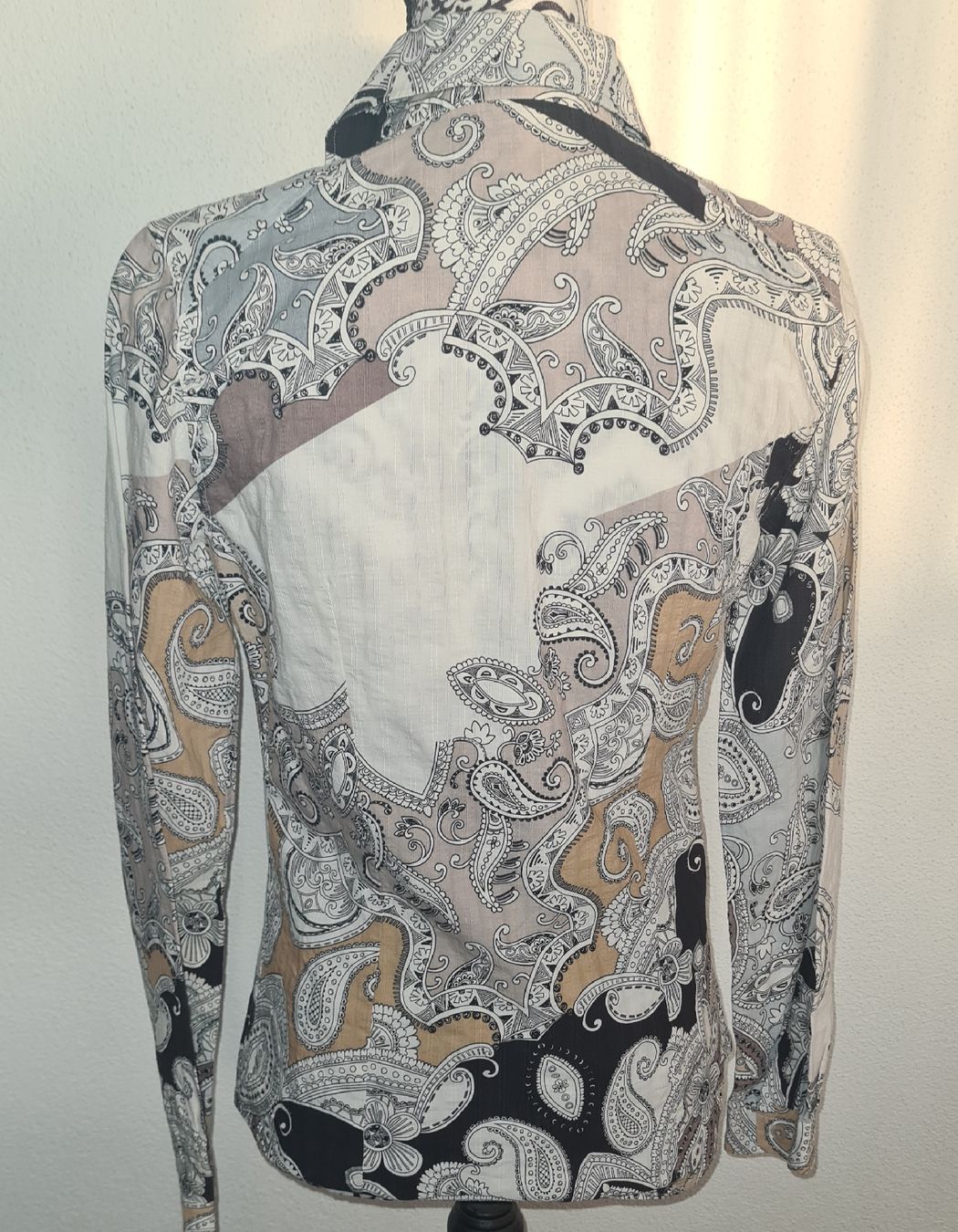 Etro Camicette: Etro damen Hemd gr. IT. 42 – Usato da Nebikon venduto da Draga25 2