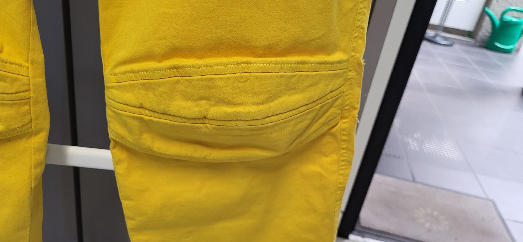 Pantaloni: Phard Hose, Gr. 42, gelb, neu – Nuovo e nell'imballaggio originale da Figino venduto da mayam63 1