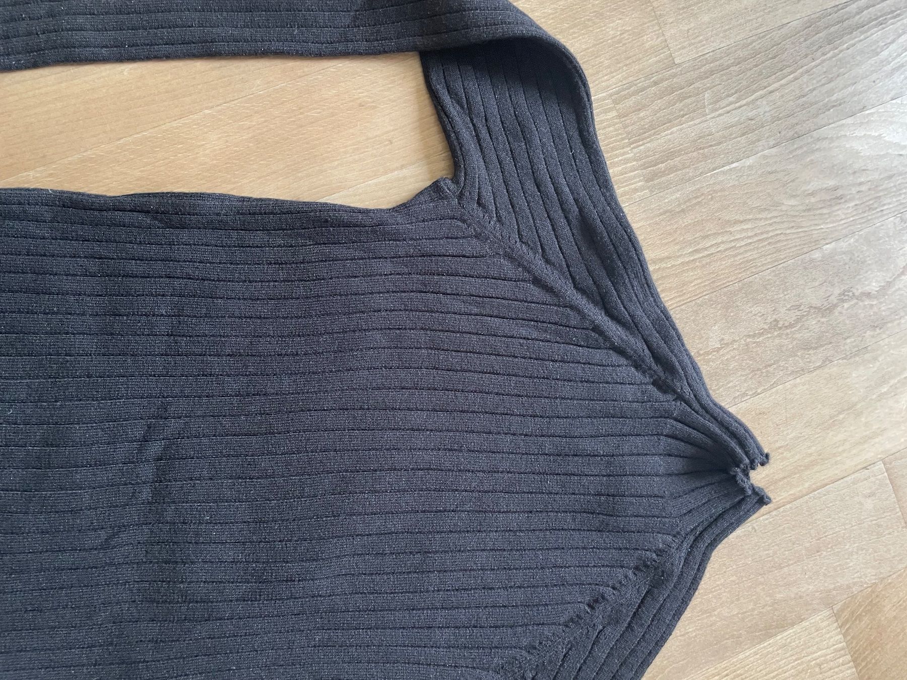 Zara Pullover & Sweatshirts: cooler ZARA Rollkragen-Pullover - Gr. 164 - Neuwertig – Gebraucht aus Winterthur von Schwestere 2