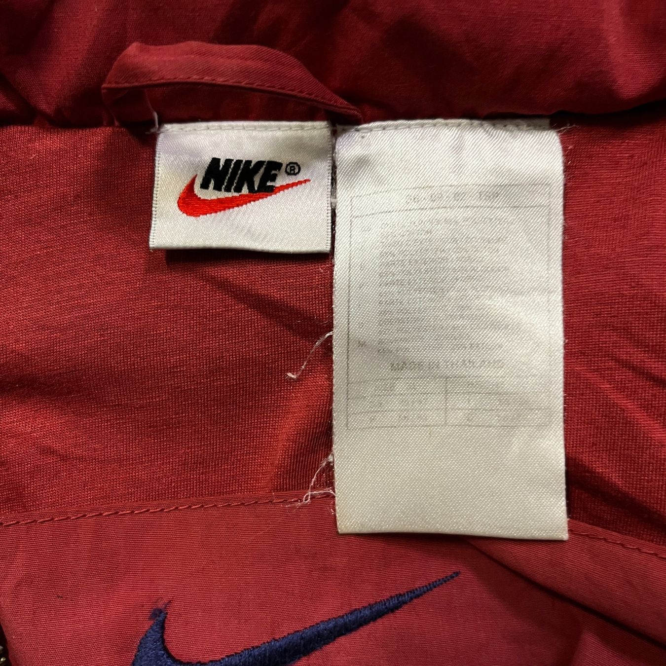 Nike Giacche: Vintage Nike Trackjacket (L) – Usato da Chamoson venduto da Sapoloshop 1