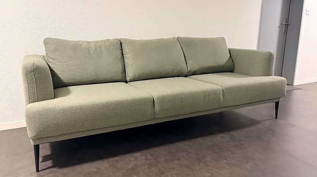 Sofas: 3-er Sofa von Micasa - GRATIS – D'occasion à Opfikon par mckohnen 1