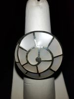Anello in argento 925 e madreperla bianca
