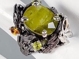 Fine Art Green Sapphire SS925 White 14k Gold Vermeil Ring