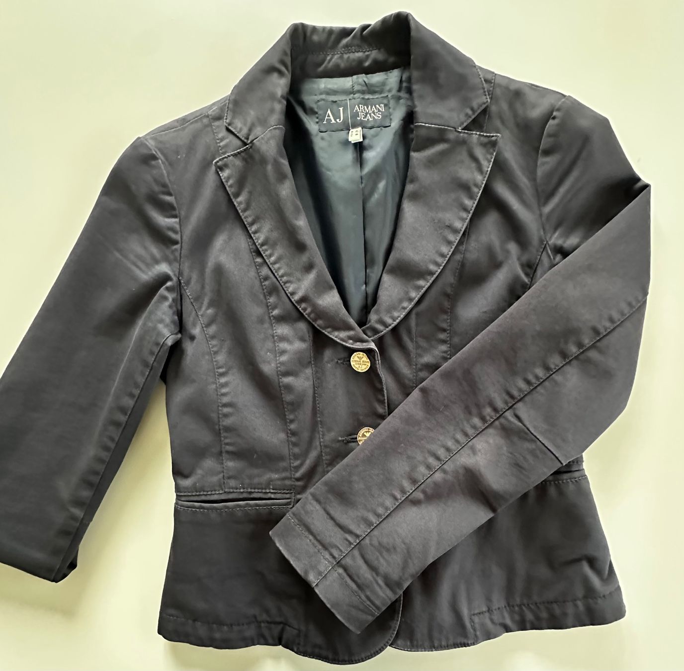 Armani Giacche: Armani Jeans Blazer Damen 36 – Usato da Liestal venduto da Ballybs 3